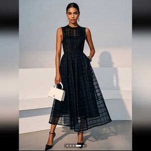 Fehaute NWT Elegant Black Organza Sleeveless Dress Size S US 4